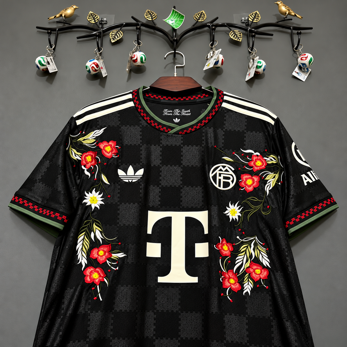 BAYERN 'MIDNIGHT BLOOM' 25/26