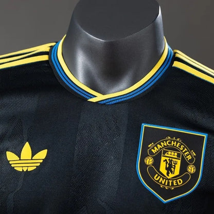 MAN UTD THIRD 2025/26 JERSEY